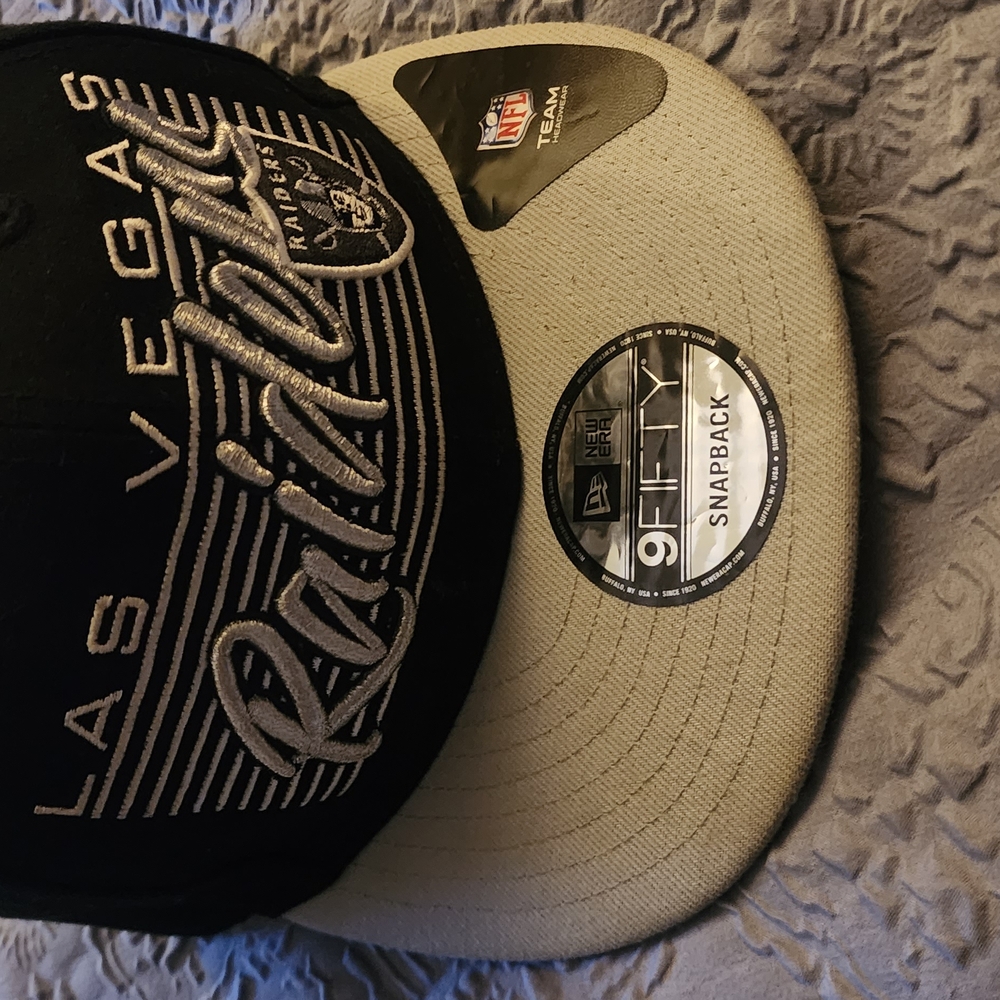 Las Vegas Raiders Snapback Hat